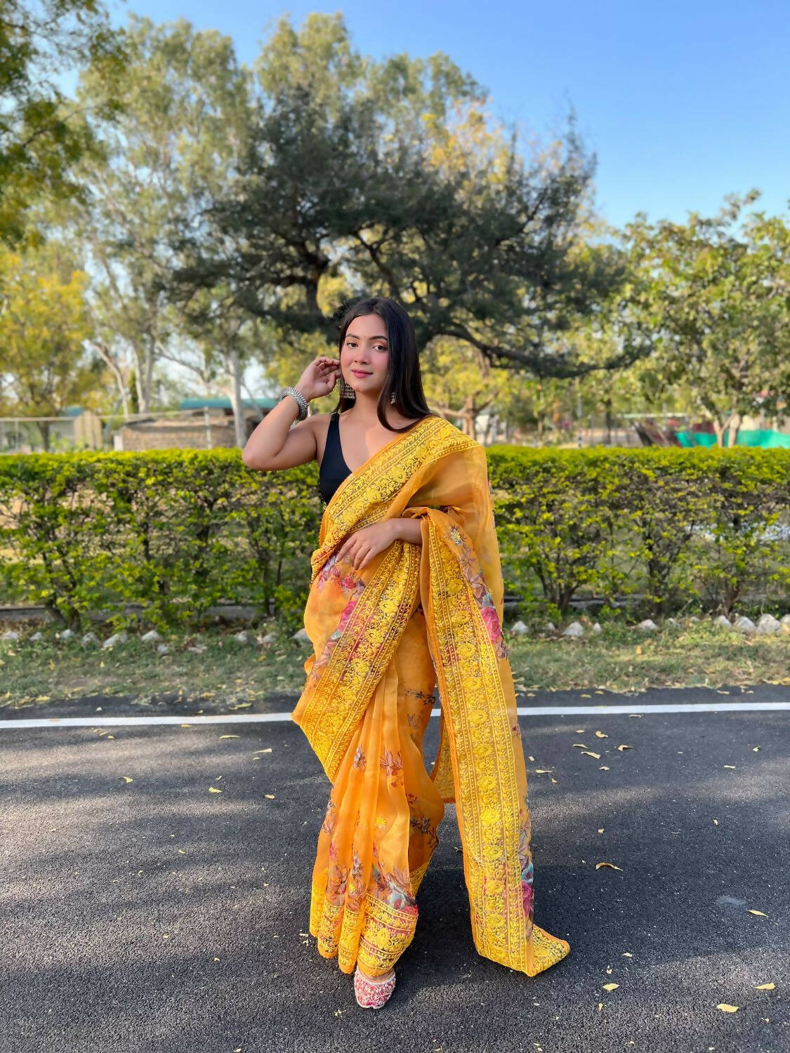 Vastrasky Yellow Organza Saree - Distacart