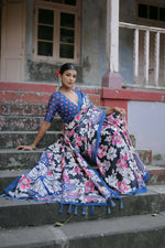Thumbnail for Vishnu Weaves Women's Black Cotton Silk Printed Saree with Blouse - Distacart