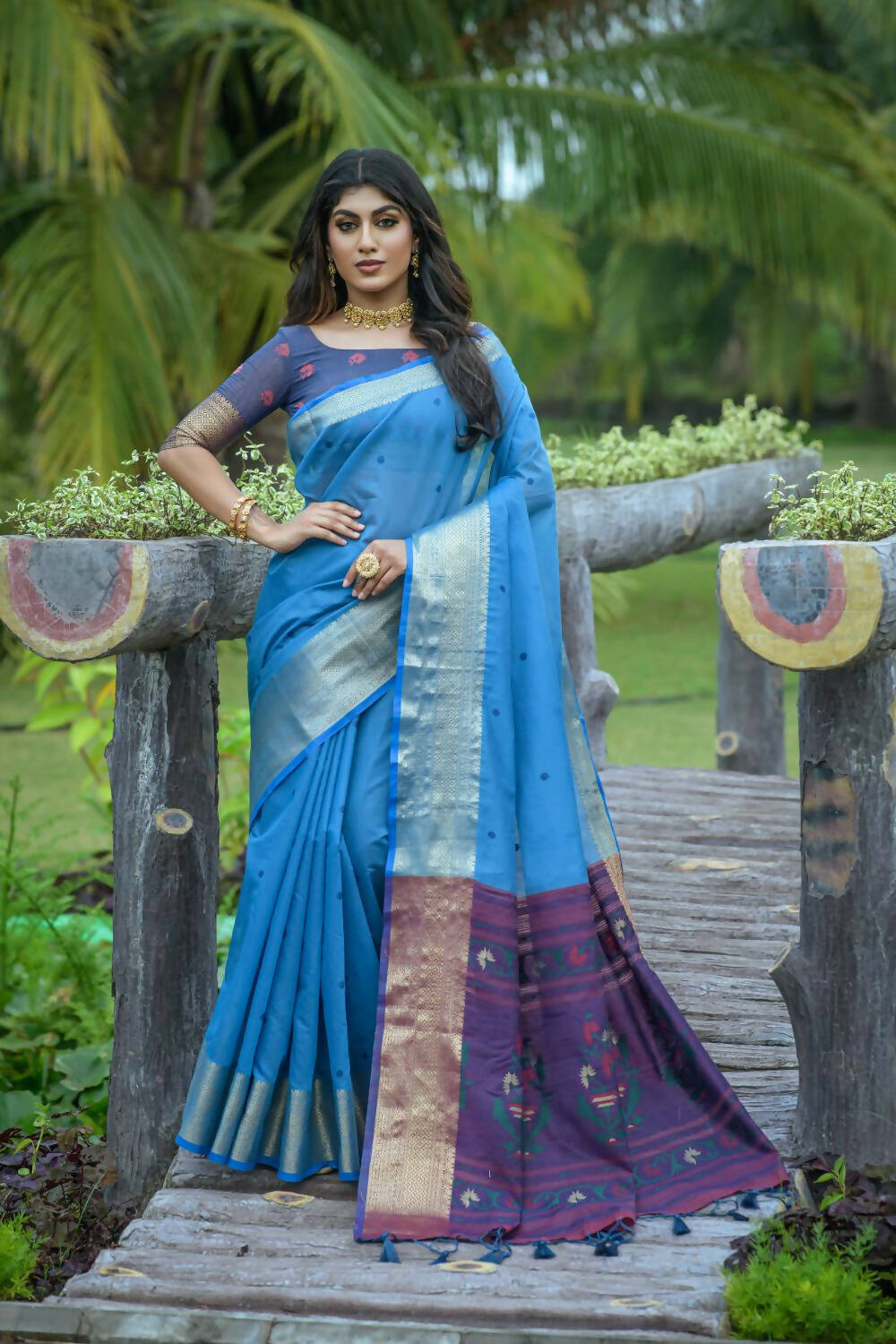 Vishnu Weaves Women's Blue Cotton Silk Zari Woven Saree with Blouse - Distacart