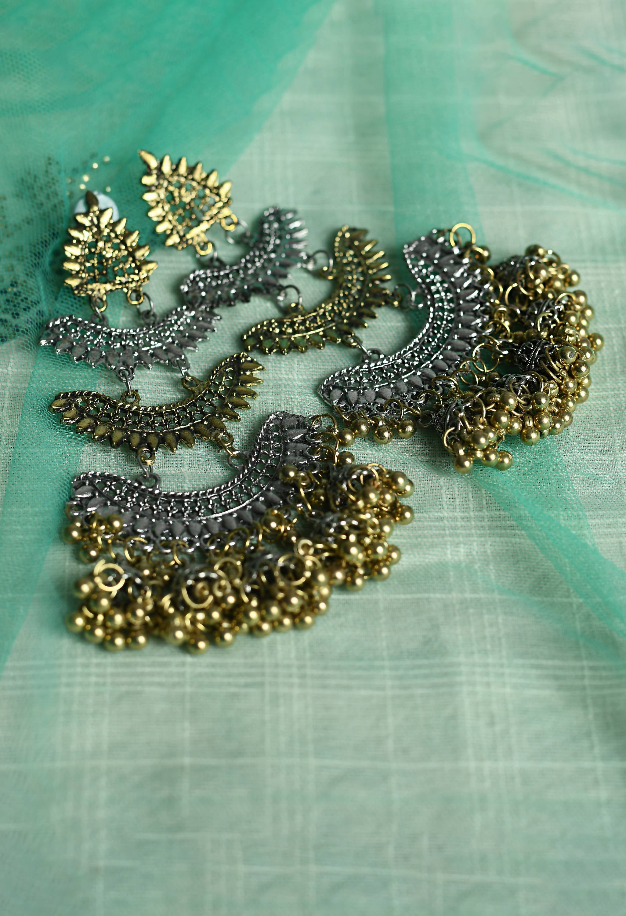 Mominos Fashion Johar Kamal Beautiful Silver & Gold Earrings - Distacart