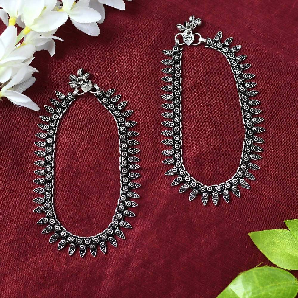 Mominos Fashion Kamal Johar Oxidised Silver Women Wear Anklets