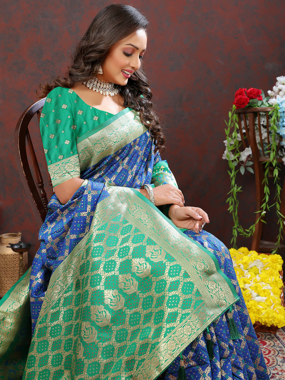 Lorenvalley Fashion Blue & Green Patola Silk Woven Design Meenakari Weaving Saree - Distacart