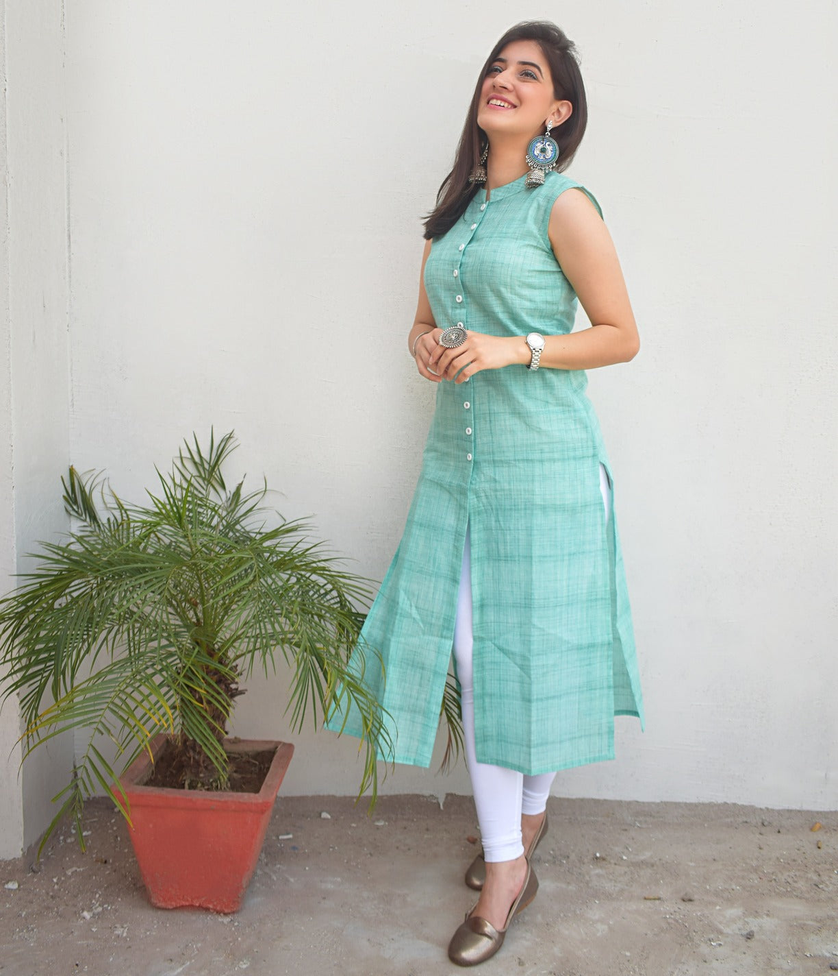 Jompers Women Green Pure Cotton Woven Design Straight Kurta - Distacart