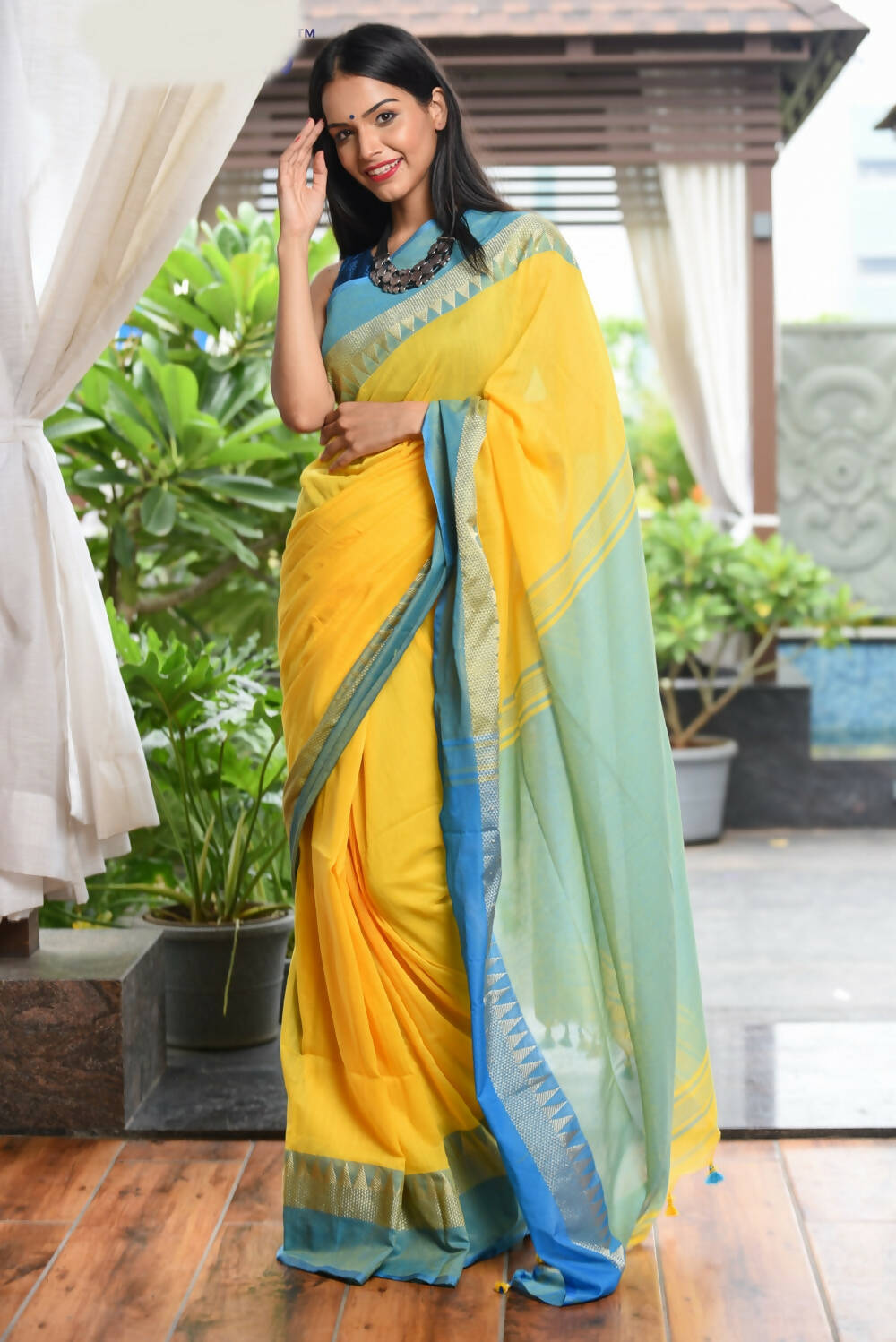 Very Much Indian Pure Cotton Handloom Saree With Intricate Borders - Yellow - Distacart