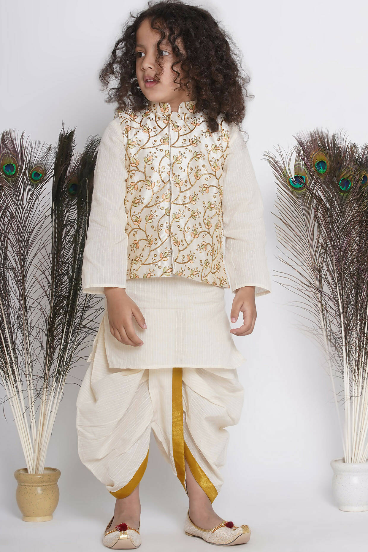 Little Bansi Banarsi Silk Floral Embroidery Jacket With Cotton Kantha kurta And Kantha Dhoti - Cream - Distacart