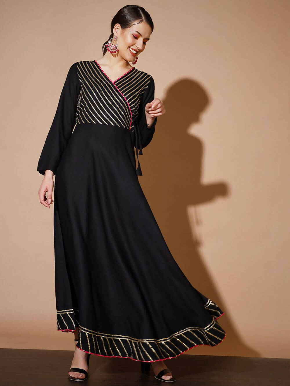 Myshka Women Black Solid Kurtas - Distacart