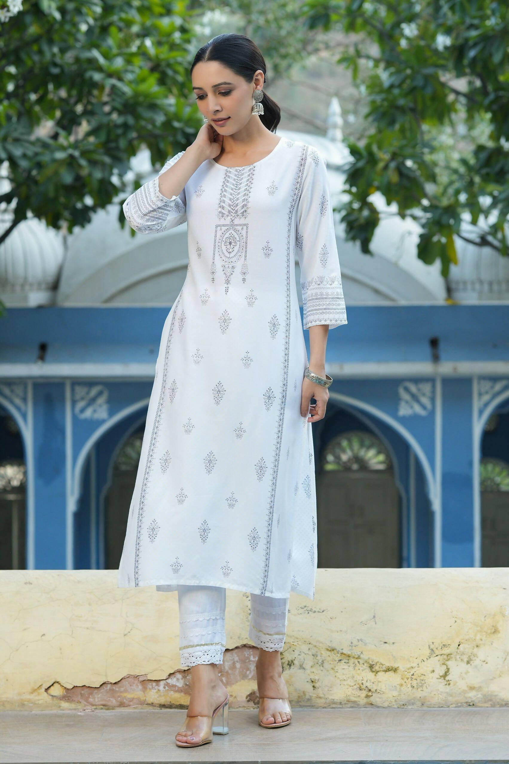 Juniper Women's White Rayon Placement Printed Straight Kurta - Distacart