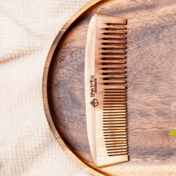The Tribe Concepts Neem Comb uses