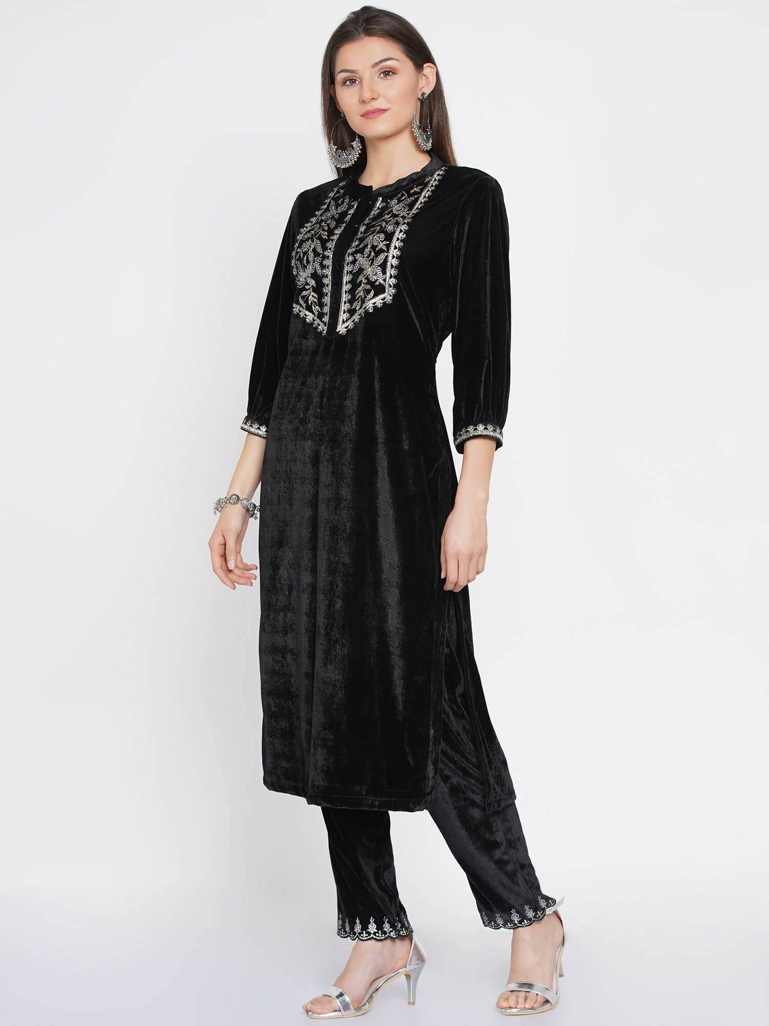 Women Republic Black Velvet Embroidered Kurta With Pants - Distacart