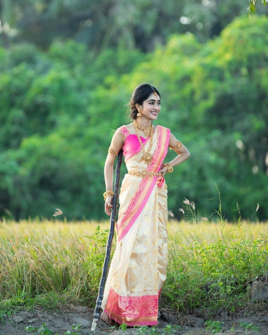 DEIANA'S Beautiful Golden Jari with New Design Soft Lichi Silk Saree - White - Distacart