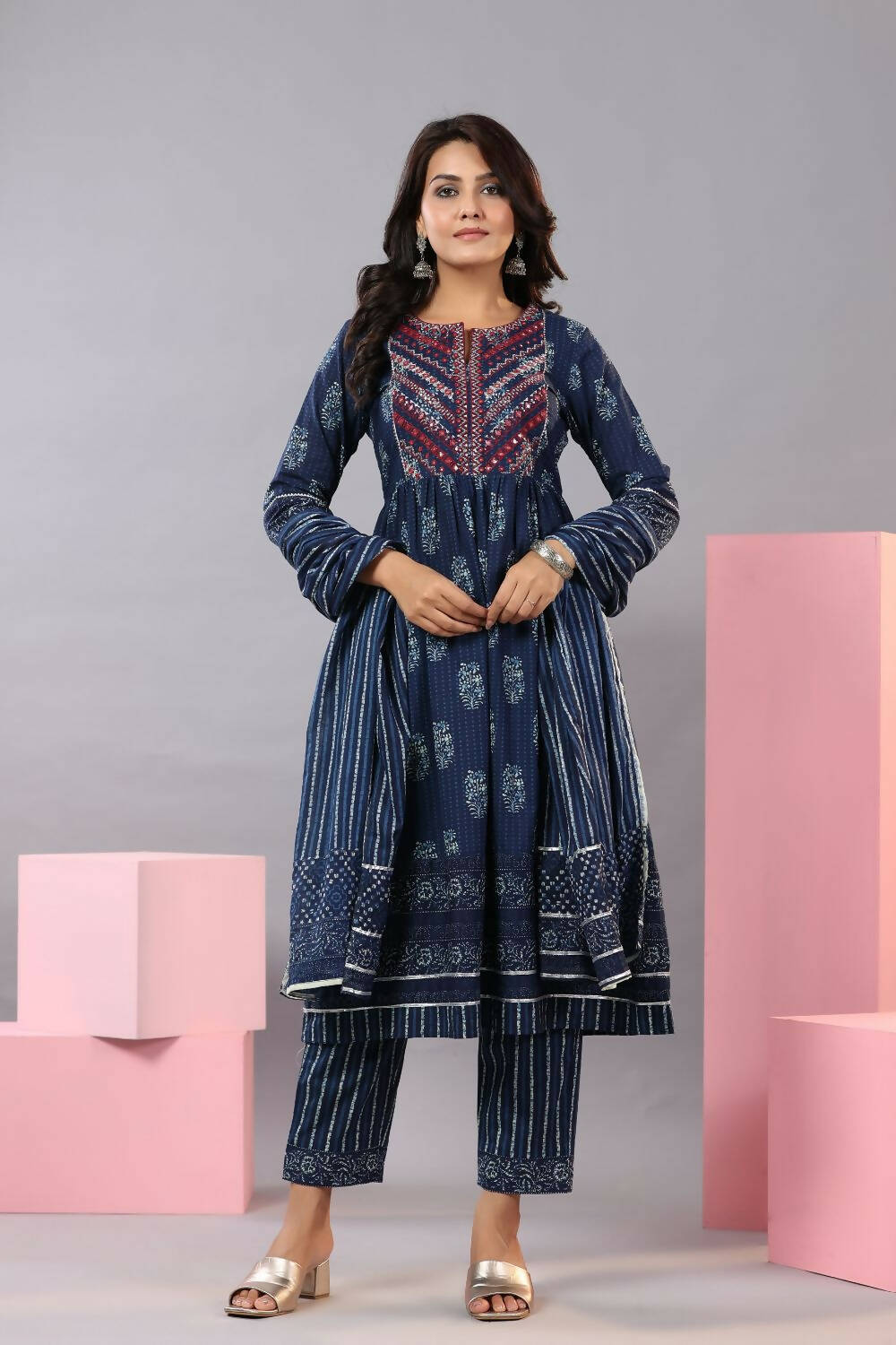 Juniper Women Indigo Cotton Cambric Batik texture Printed Kurta, Pants and Dupatta Set - Distacart