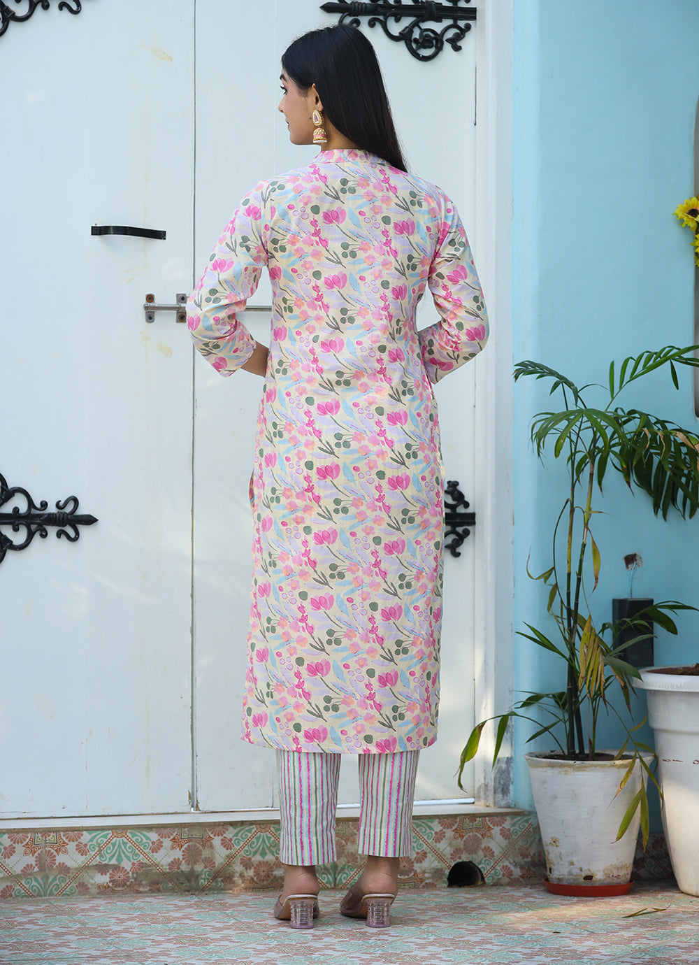 Kaajh Woman's Pink Printed Cotton Kurta Pant Set - Distacart