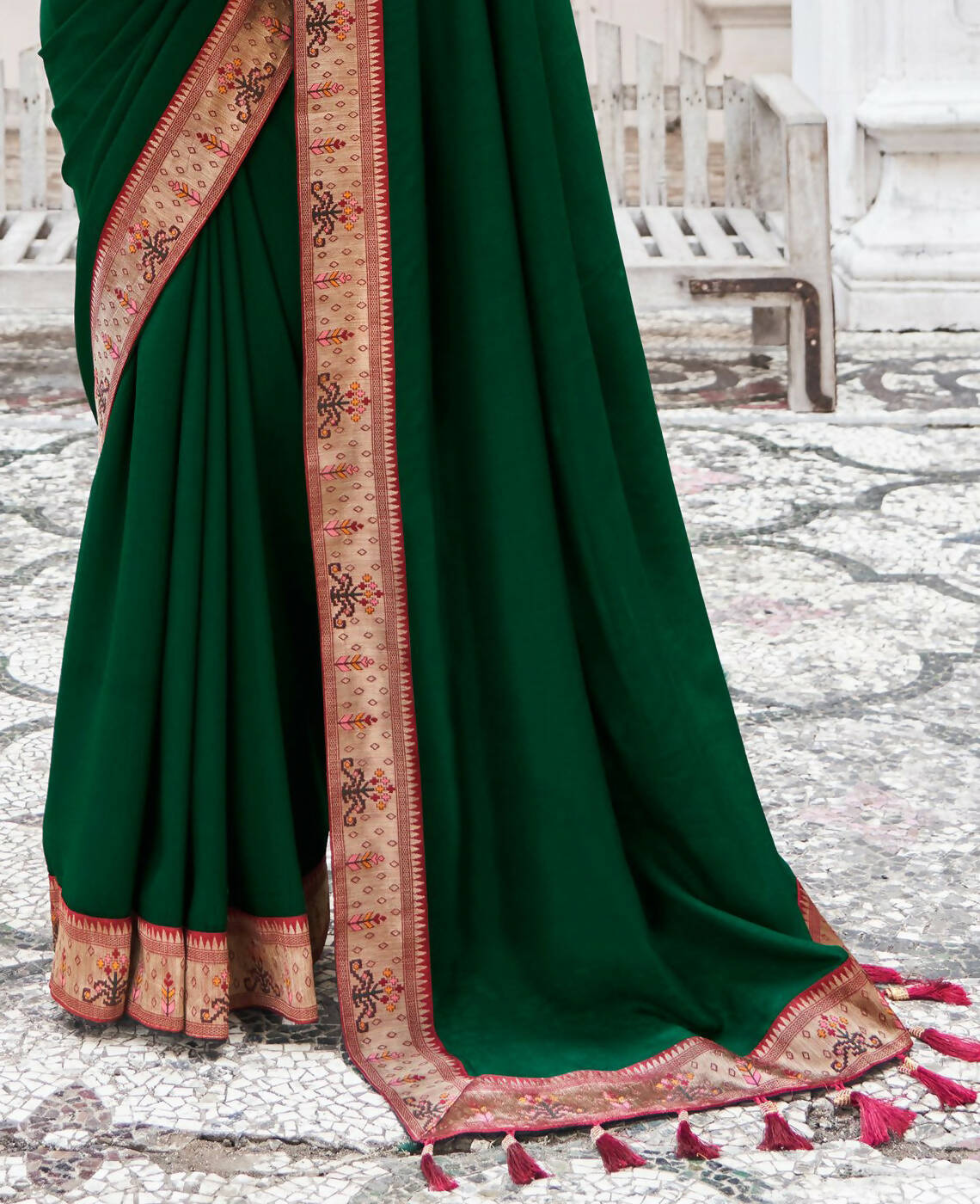 Green Vichitra Solid Saree With Unstitched Blouse Piece - Juhi - Distacart