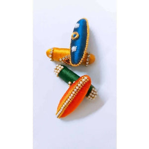 Multi - Colored Saree Pins - Set of 4 - Distacart