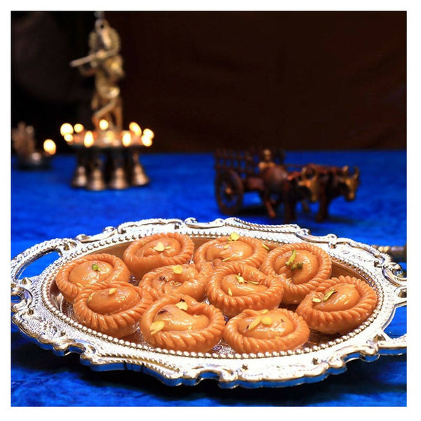 Olive Mithai Chandra kala - Distacart