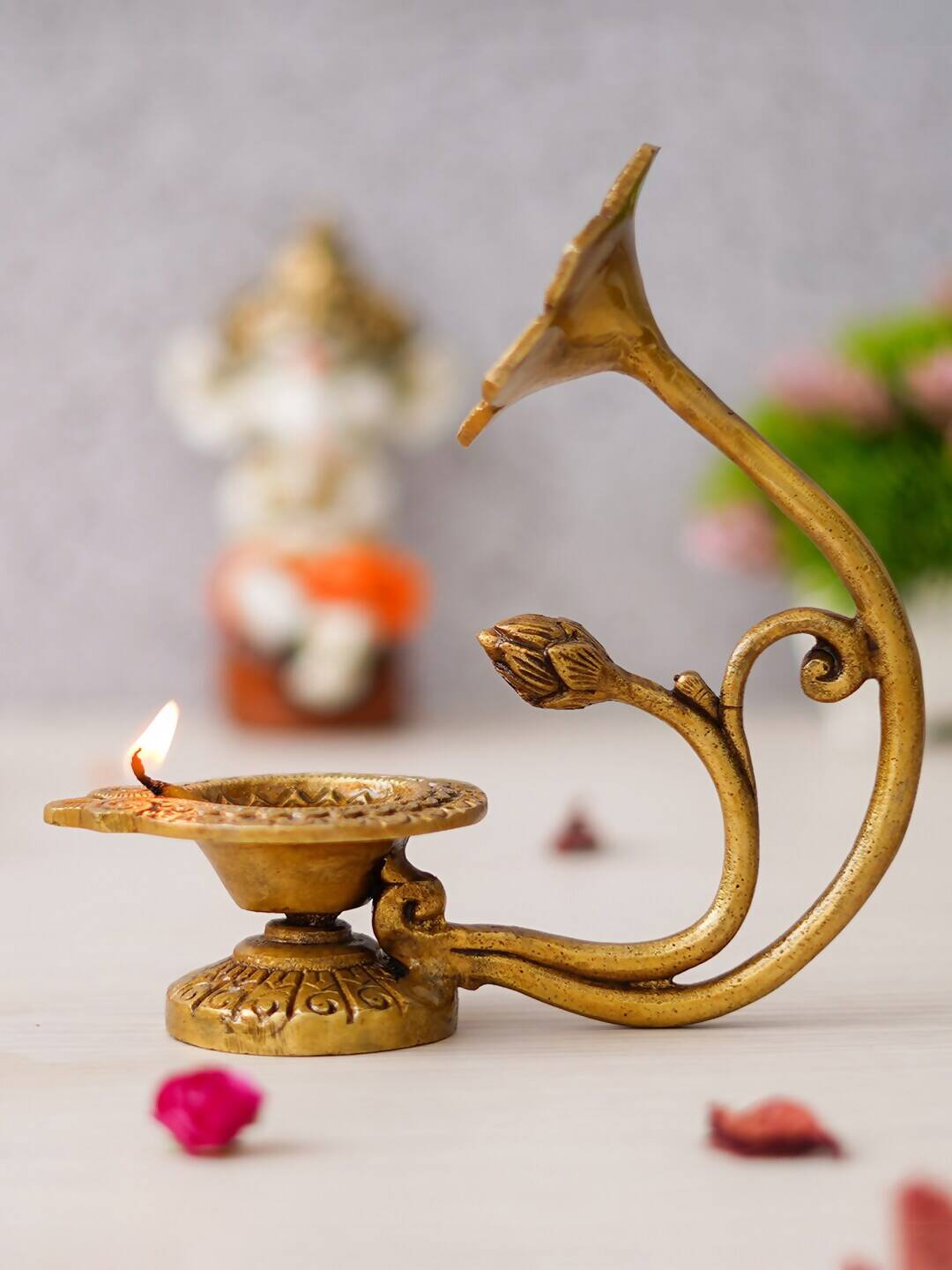 eCraftIndia Gold Toned Flower Shaped Brass Diya With Floral Handle - Distacart