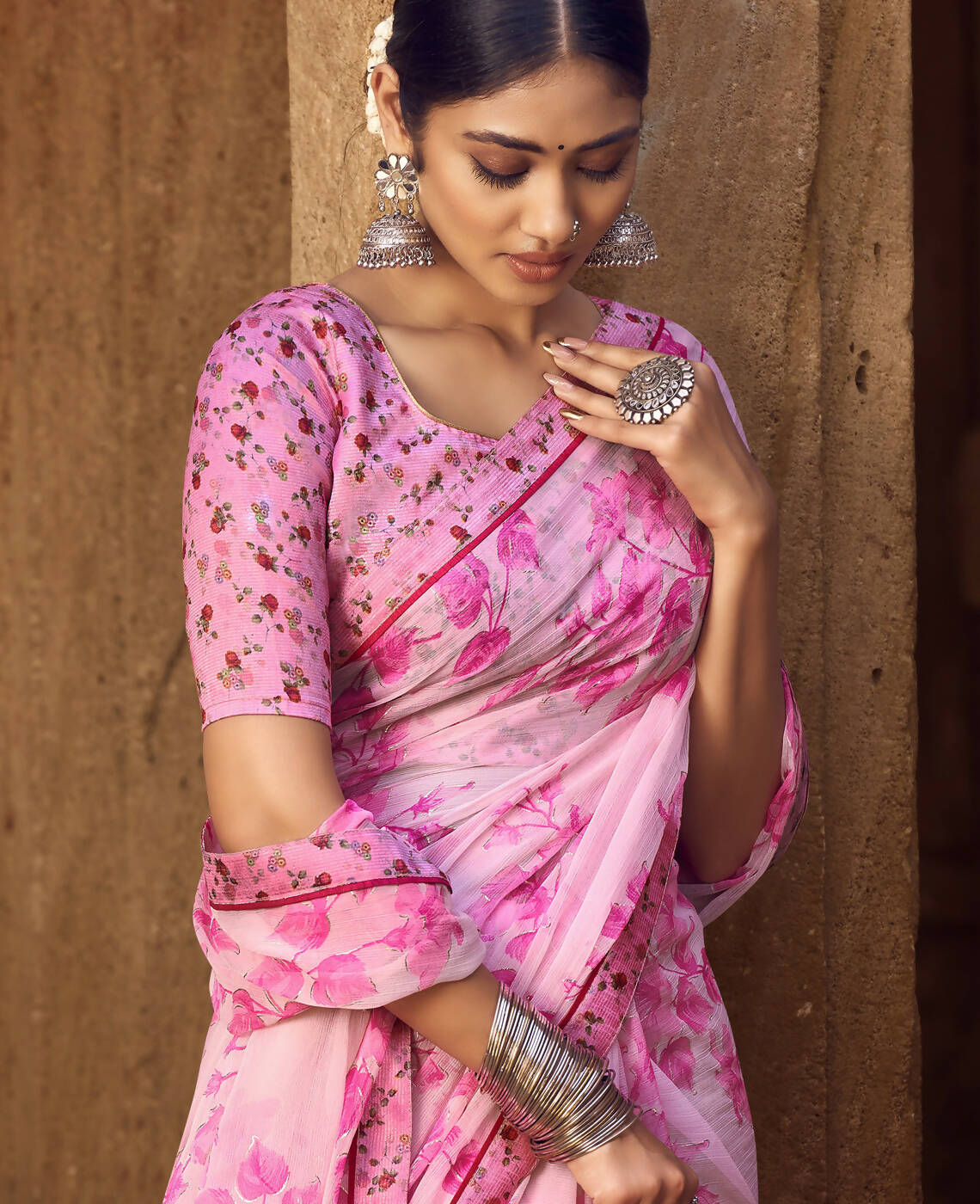 Light Pink Silver Chiffon Printed Saree With Unstitched Blouse Piece - Jyoti - Distacart