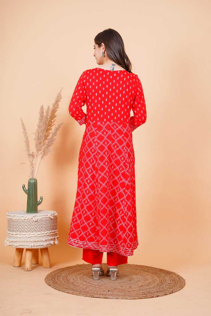 Buy Bagda Bazaar Women Printed Rayon RED Kurti with White Sharara Online at  Best Prices in India - JioMart.