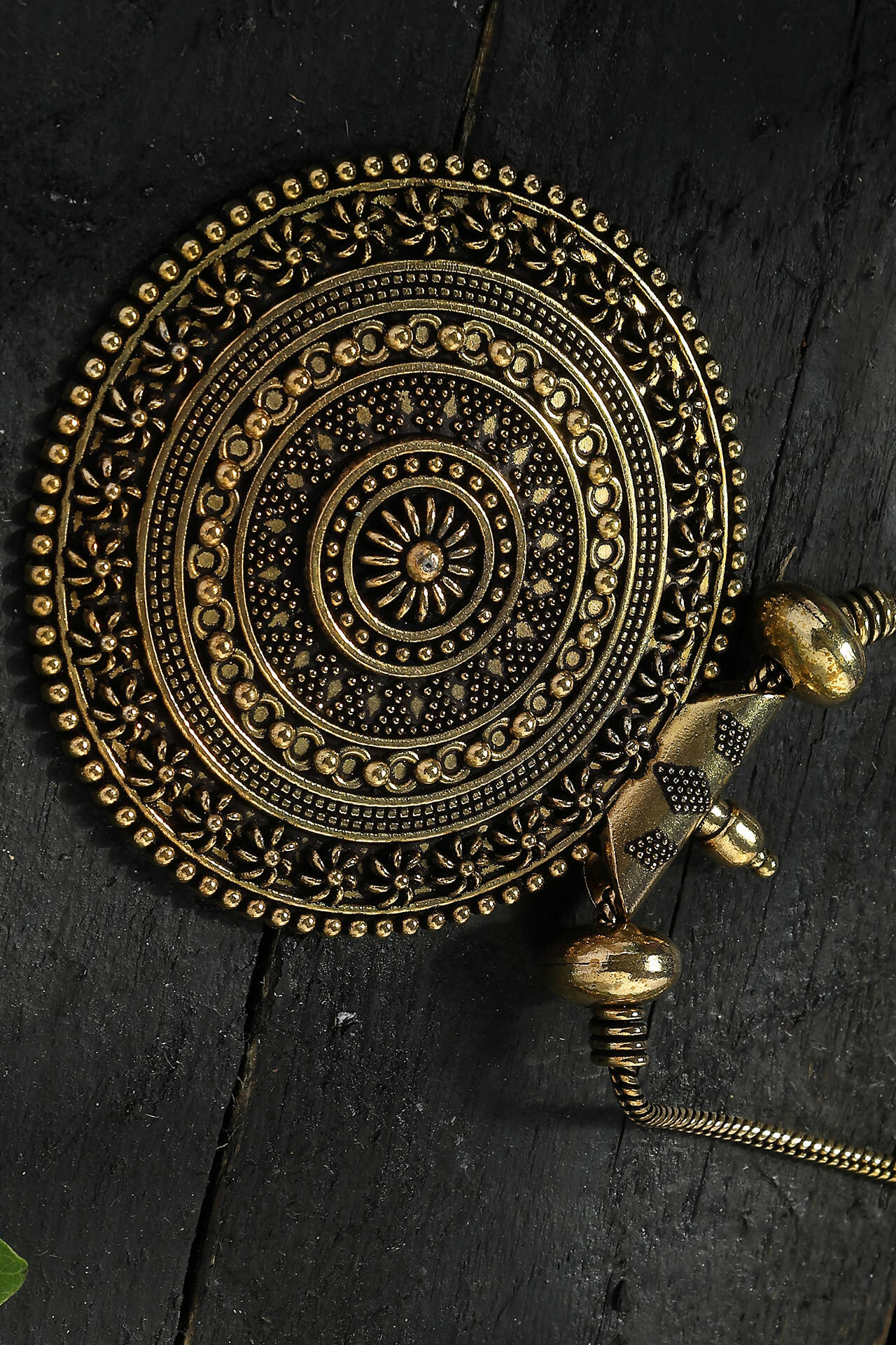 Mominos Fashion Johar Kamal Oxidised Gold-Plated Long Chain with Pendant For Women - Distacart