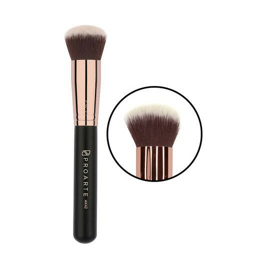 Proarte Round Kabuki Brush AK-42 - Distacart