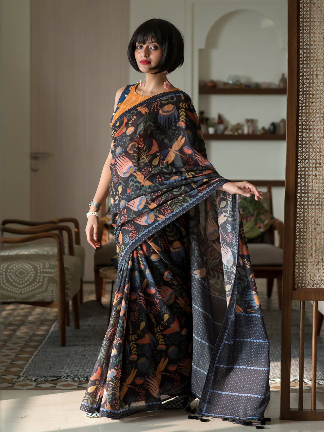 Suta Black Floral Pure Cotton Saree - Distacart