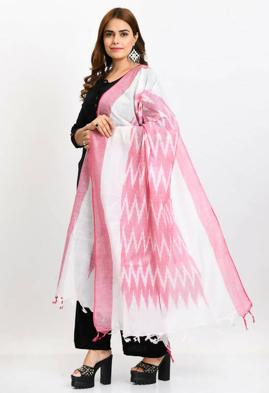 Mominos Fashion Moeza Women's Handloom Cotton Ikkat Baby Pink Dupatta - Distacart