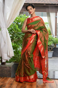 Thumbnail for Very Much Indian Pure Silk Yeola Handloom Green Red Dual Tone - Paithani Saree With Traditional Double Pallu - Distacart