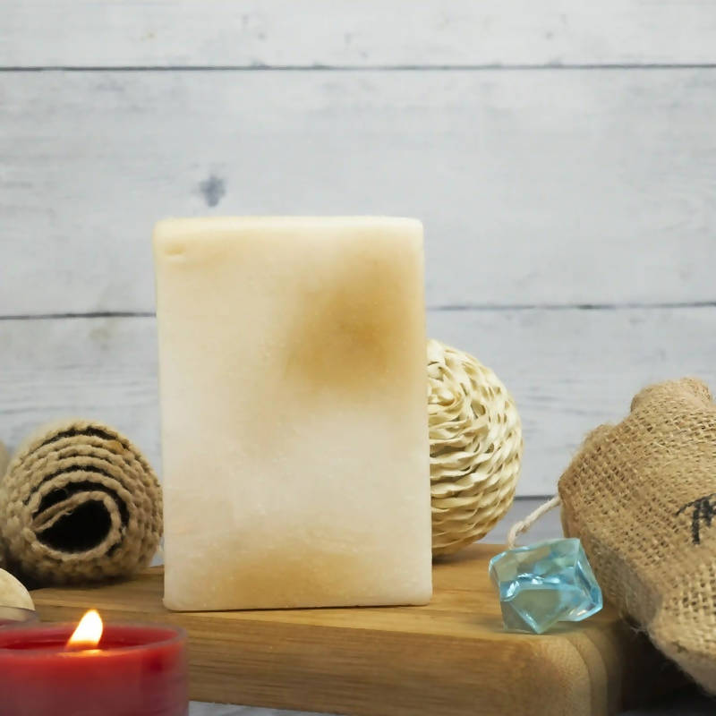 The Wellness Shop Licorice And Chamomile Skin Lightening Soap