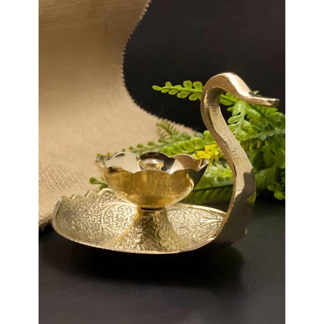 Spillbox Gold-Toned Brass Duck Nanda Deep Pooja Essential - Distacart