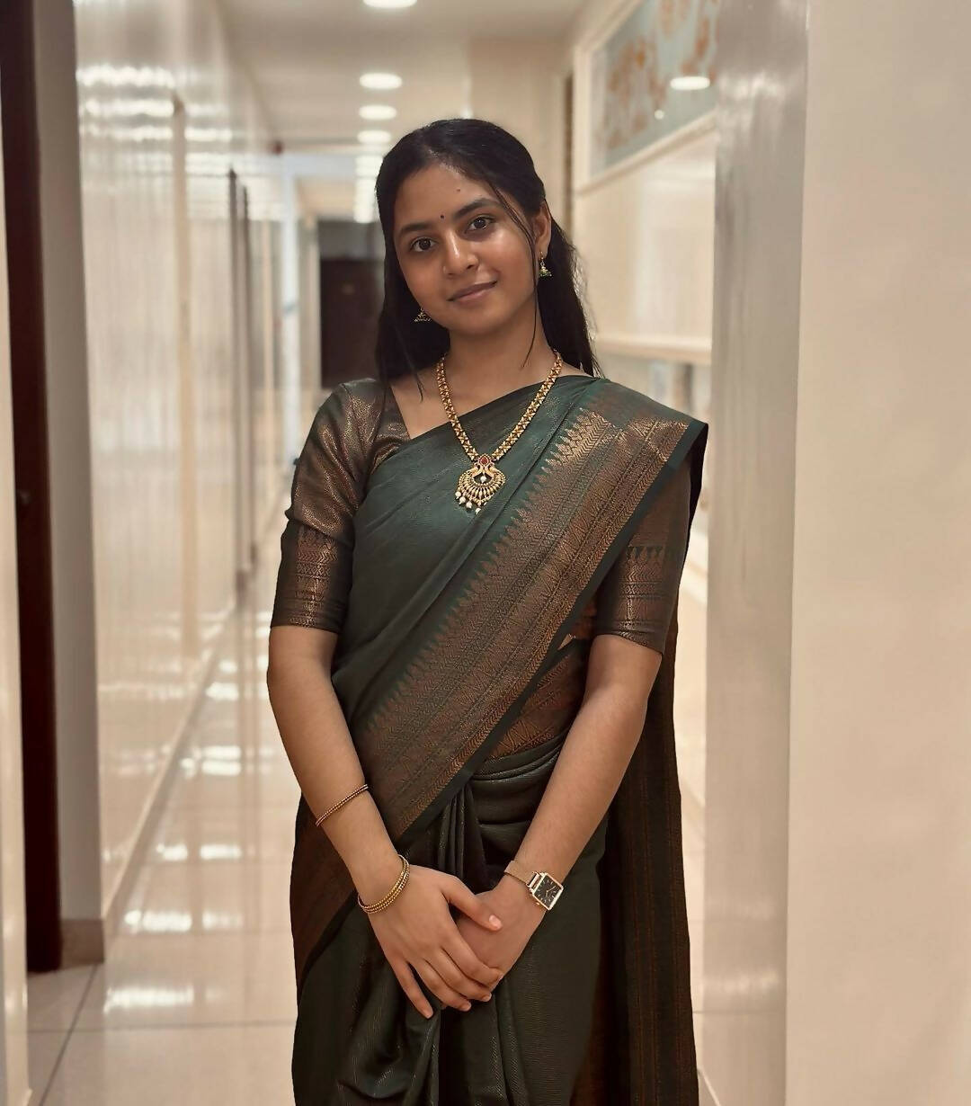 DEIANA'S Beautiful Golden Jari with New Design Soft Lichi Silk Saree - Green - Distacart