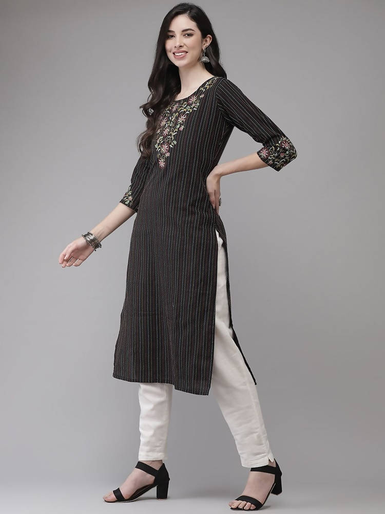 Yufta Women Black Yoke Design Kantha Work Floral Kurta