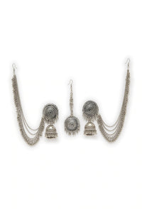 Thumbnail for Mominos Fashion Johar Kamal Bahubali Silver Colour Earrings With Tikka - Distacart