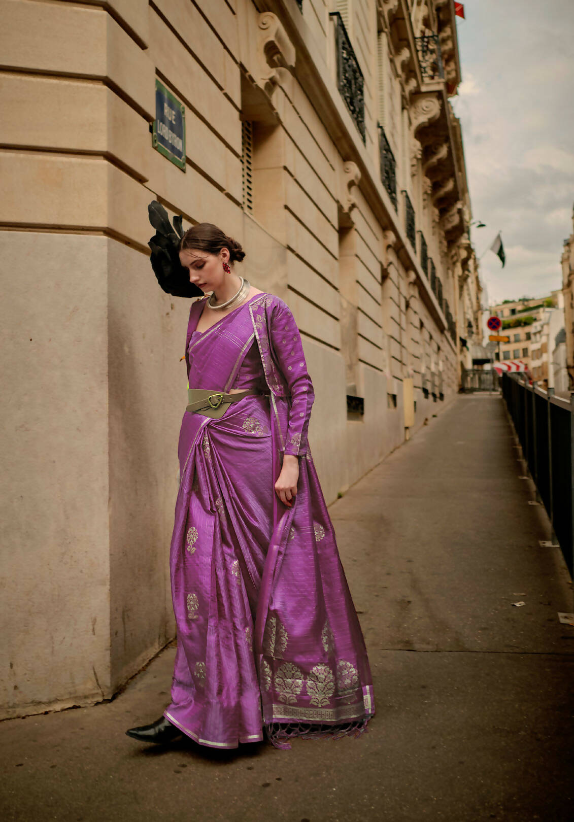 Viola Purple Weavead Thread & Zari Work, Handloom Weaving Banarasi Satin Silk Saree - Rajtex Kronicle Silk - Distacart