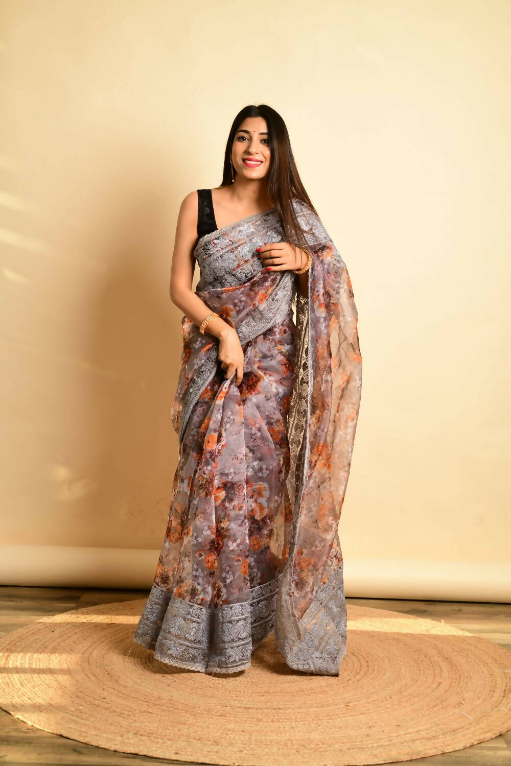 Vamsee Grey Organza Saree - Distacart