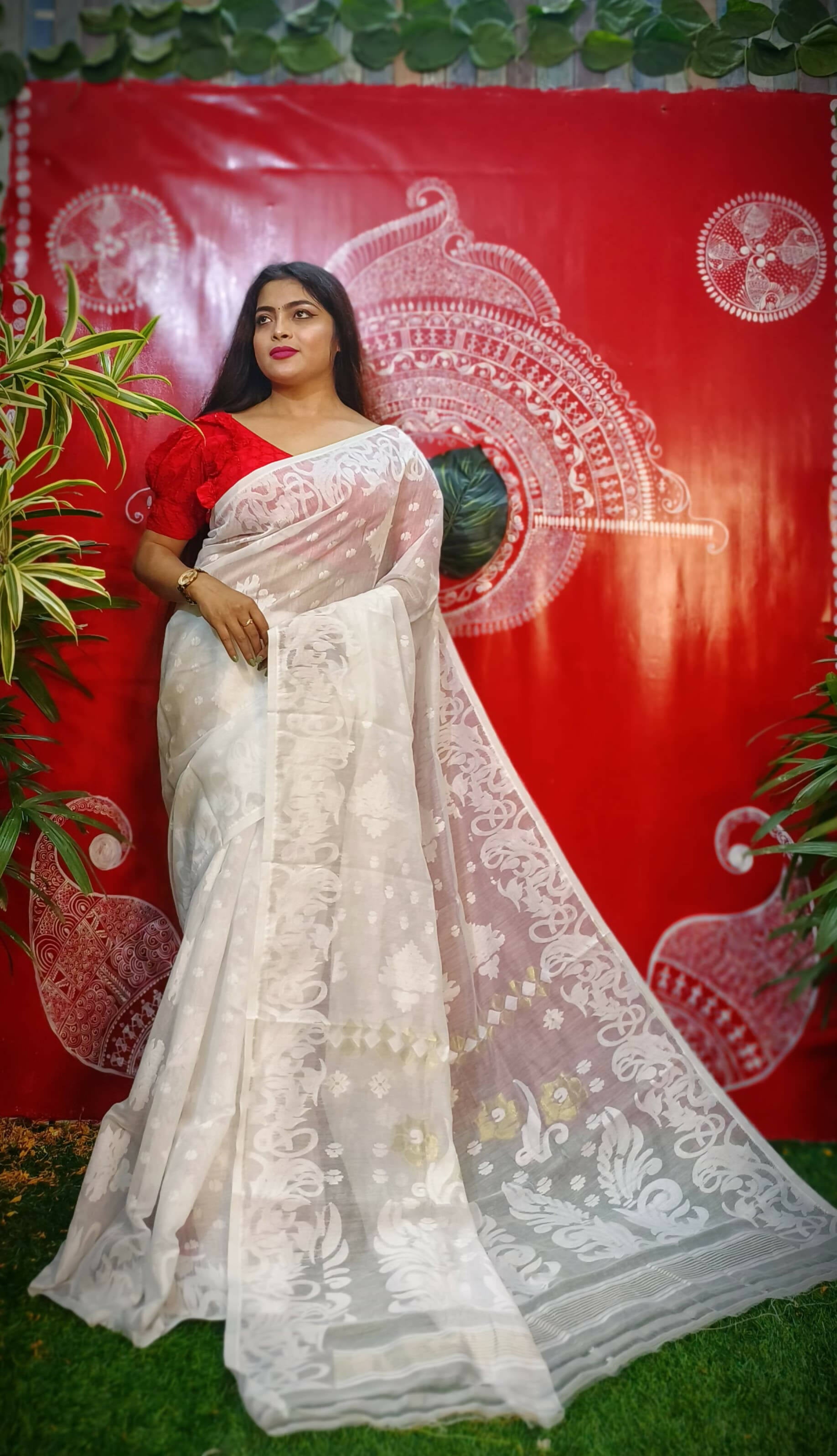 Exclusive Collection Handloom Dhakai Jamdani Saree - White - Distacart