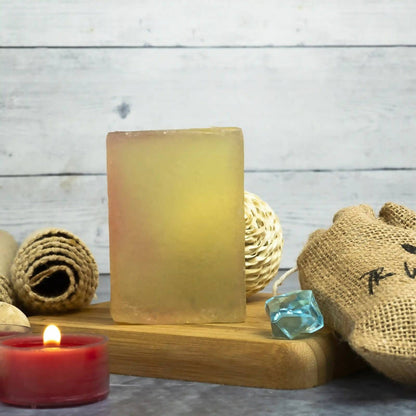 The Wellness Shop Tea Tree And Rosemary Anti-Bacterial Soap