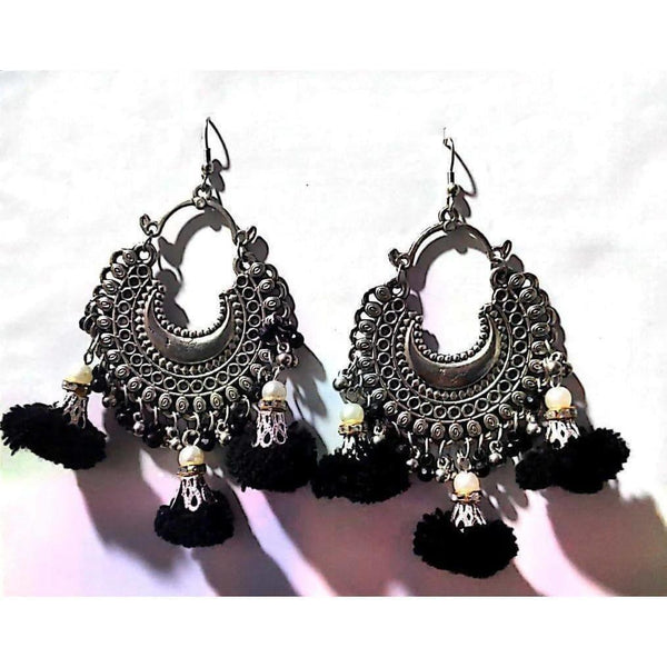 Black Woolen Threaded with Chandbali Earrings