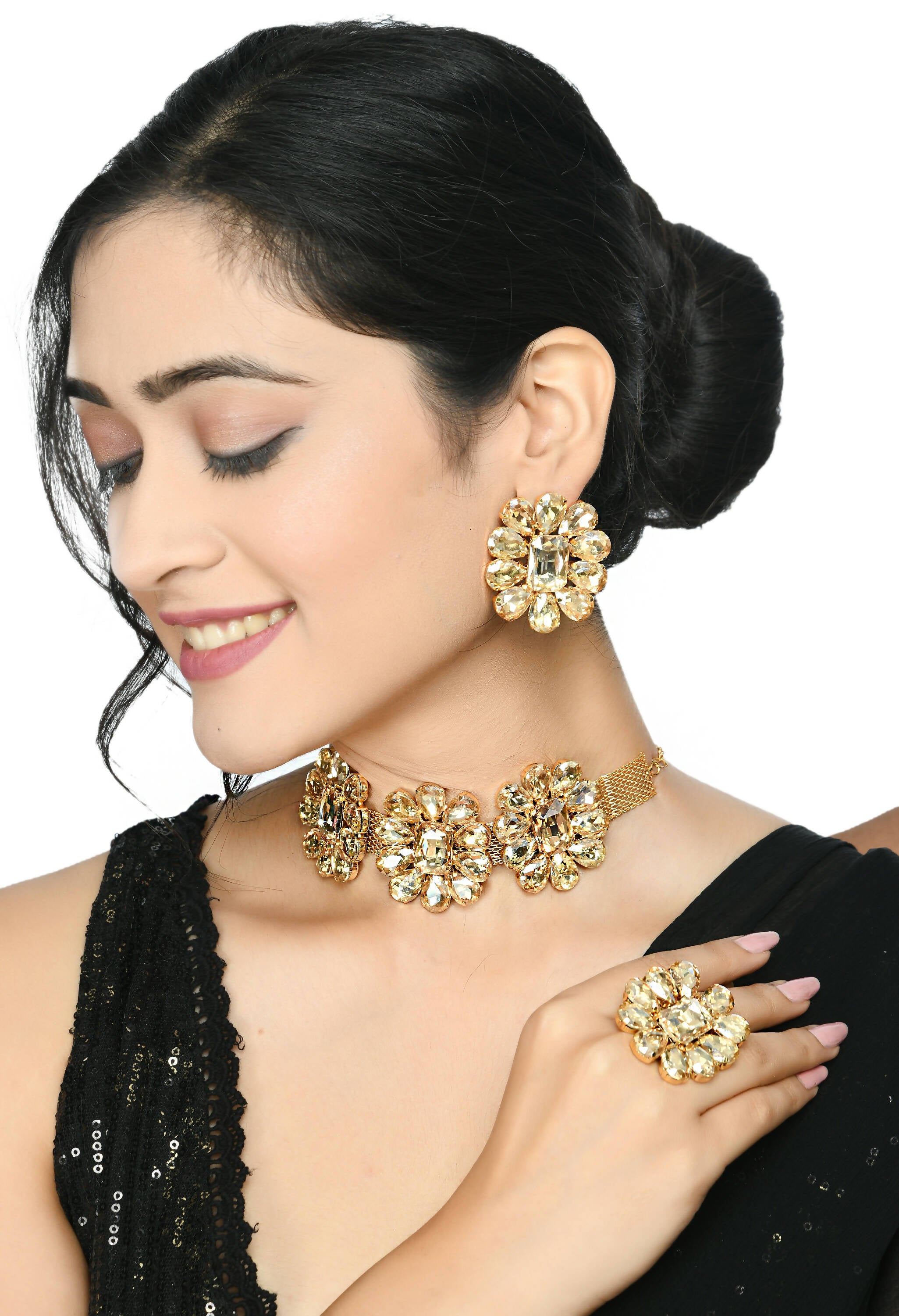 Mominos Fashion Joharkamal Gold-Plated Brass Finish Stone Choker For Women & Girls (Golden) - Distacart