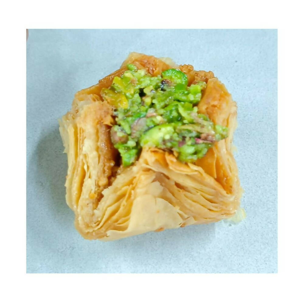 Olive Mithai Pista Piramid Baklawa - Distacart