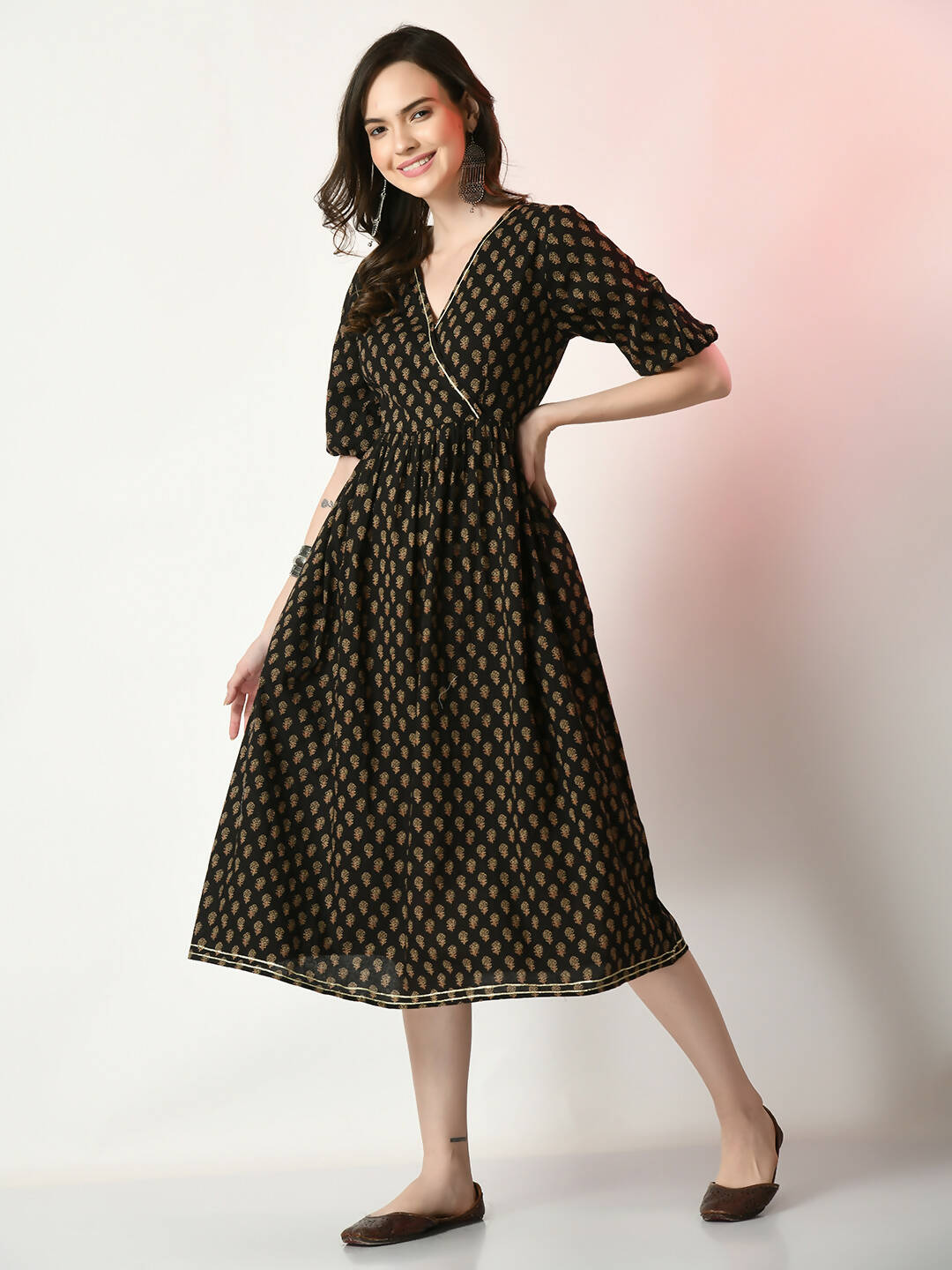 Myshka Women's Black Floral Printed Empire Dress - Distacart