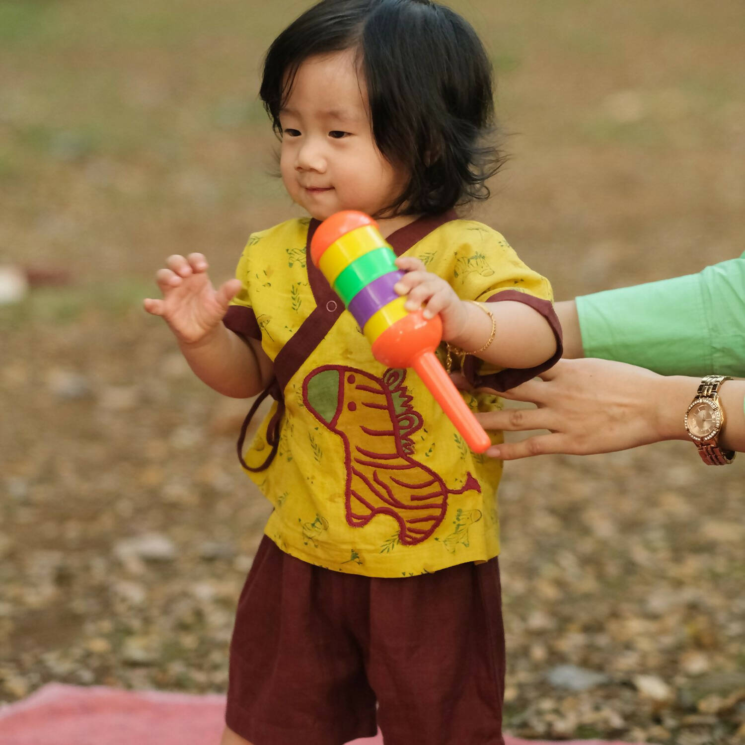 Mhyssa V Neck Kimono Style Half Sleeve Printed Yellow T-shirt With Matching Maroon Shorts Set - Distacart