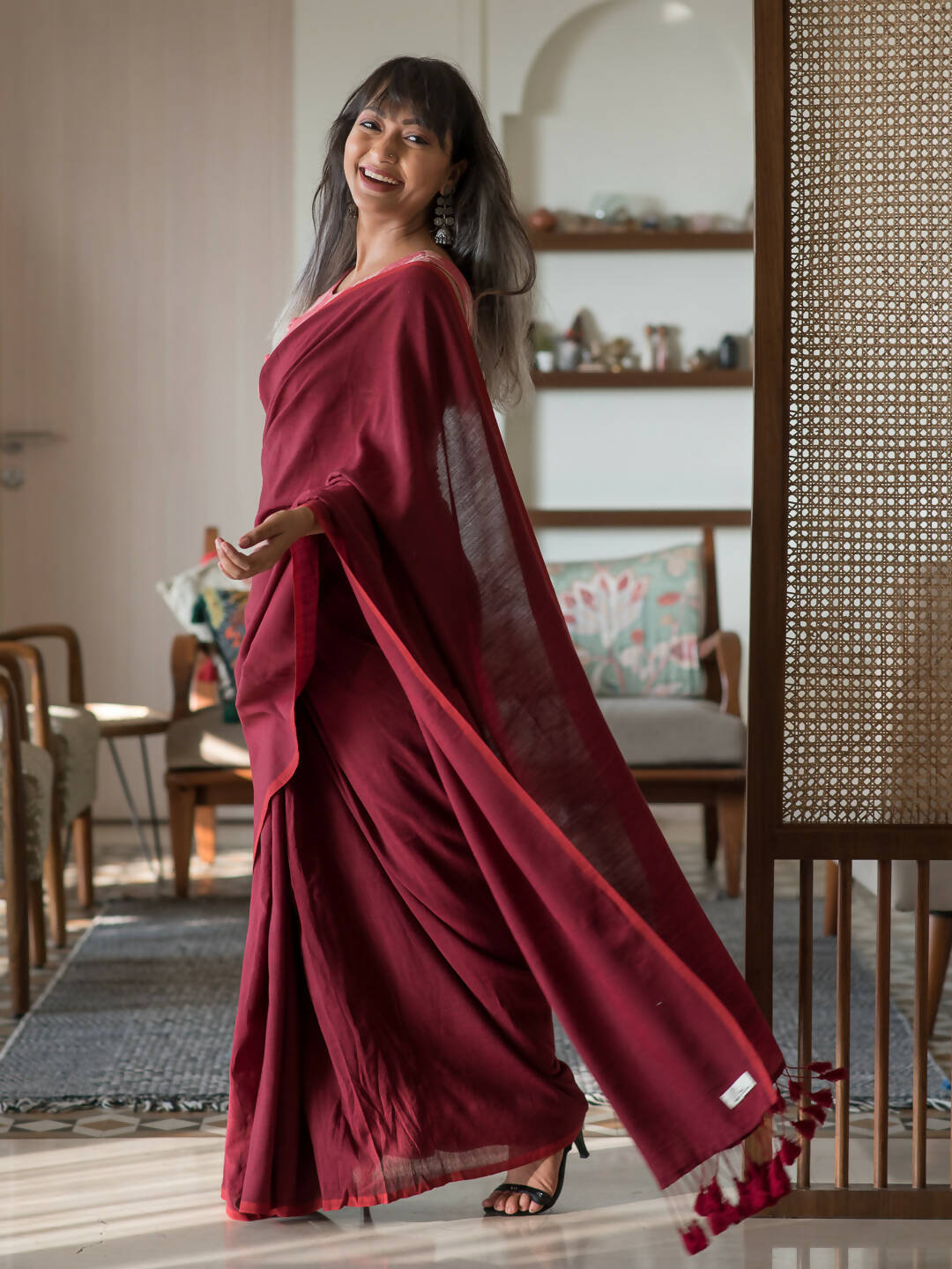 Suta Maroon Solid Cotton Blend Saree - Distacart