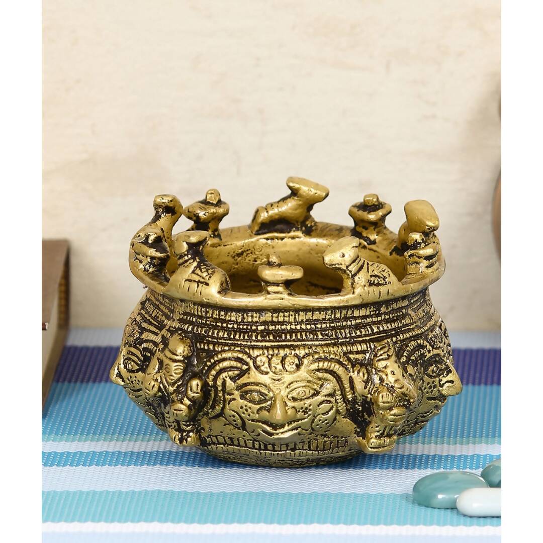 eCraftIndia Gold-Toned Handcrafted Brass Auspicious Nandi Kalash for Religious Offerings - Distacart