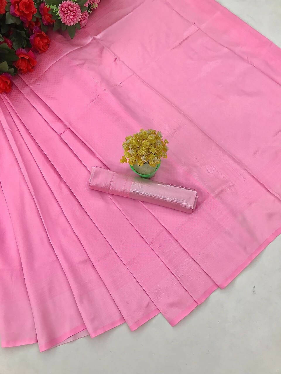 DEIANA'S Beautiful Golden Jari with New Design Soft Lichi Silk Saree - Baby pink - Distacart