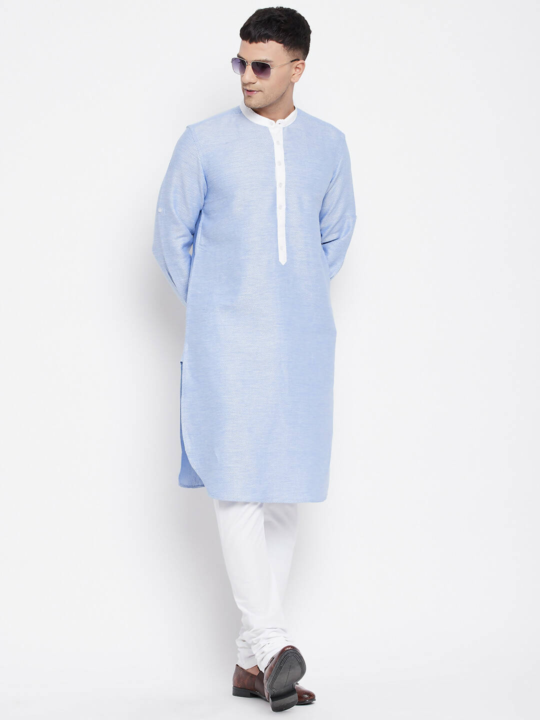Even Apparels Blue Color Pure Cotton Men's Kurta With Contrast Collar And Placket - Distacart