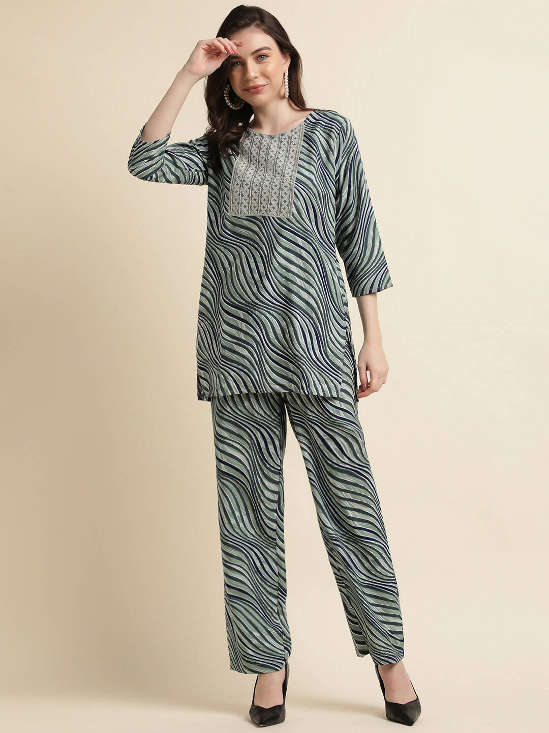 Green Poly Crepe Digital Printed Top with Matching Bottom - Preeti - Distacart