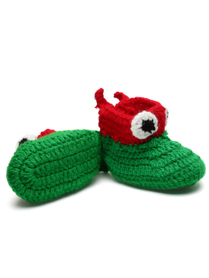 Chutput Kids Woollen Hand Knitted Superhero Detailed Booties - Green - Distacart