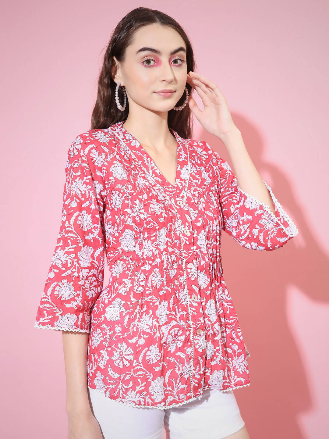 Myshka Women's Red Printed V-Neck Top - Distacart