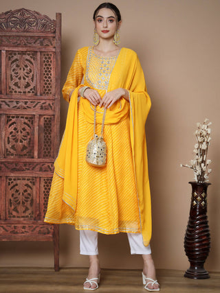 Myshka Women's Yellow Anarkali Kurta & With Dupatta - Distacart