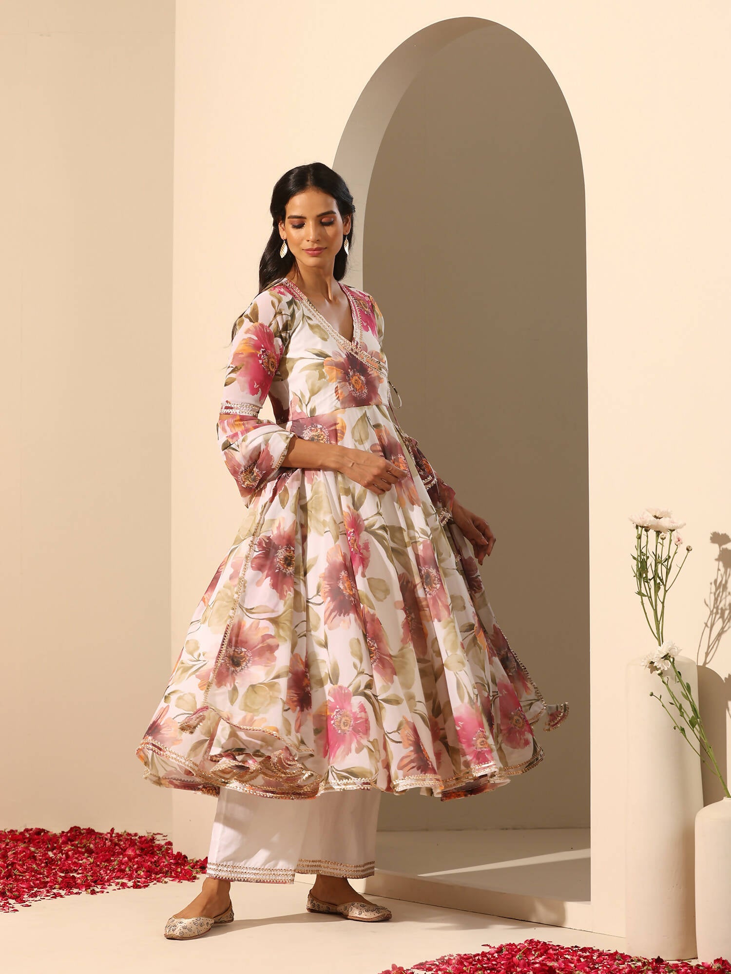 Pomcha Jaipur White Gul Sufiyana Angrakha Set - Distacart